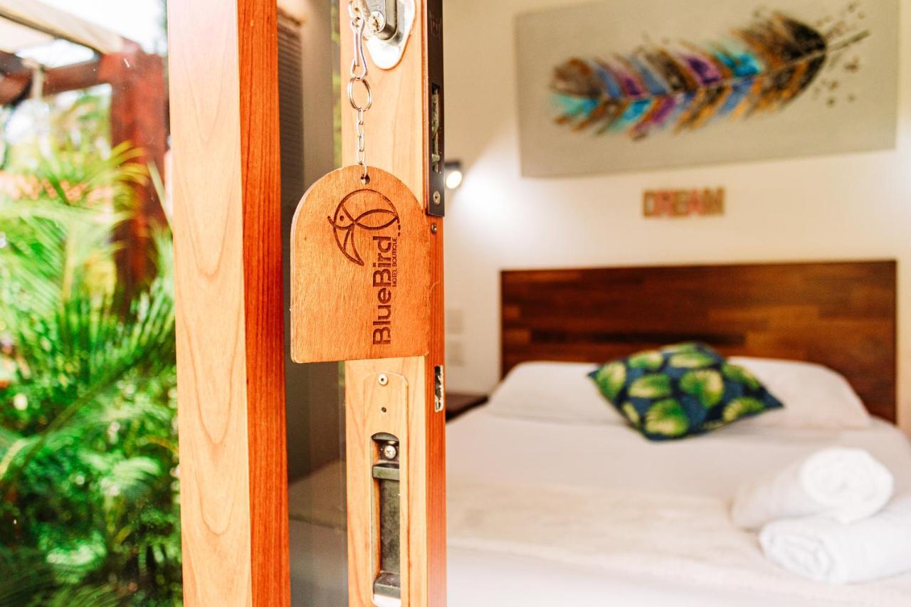 Blue Bird Hotel Bacalar Buitenkant foto